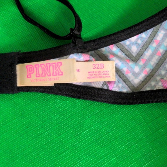 VICTORIA'S SECRET BRA - Picture 3 of 4